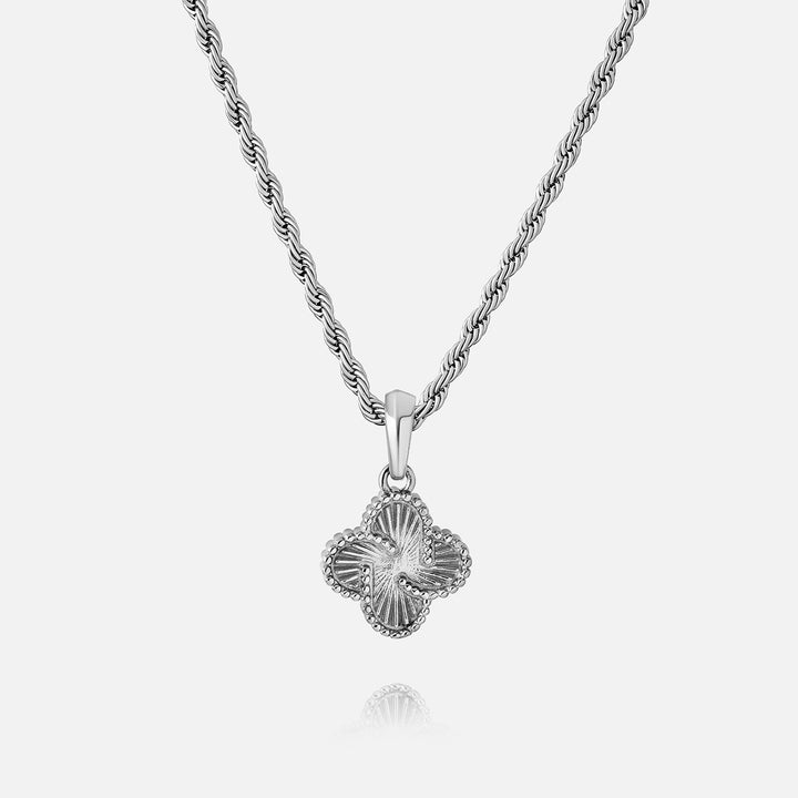 Heritage Clover Pendant - Rays