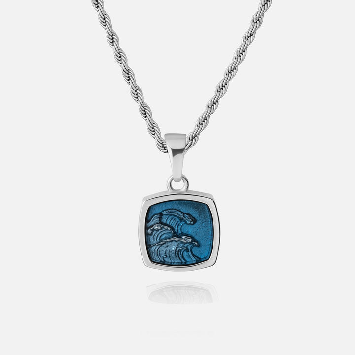 Wave Pendant in Silver on 3mm Rope chain
