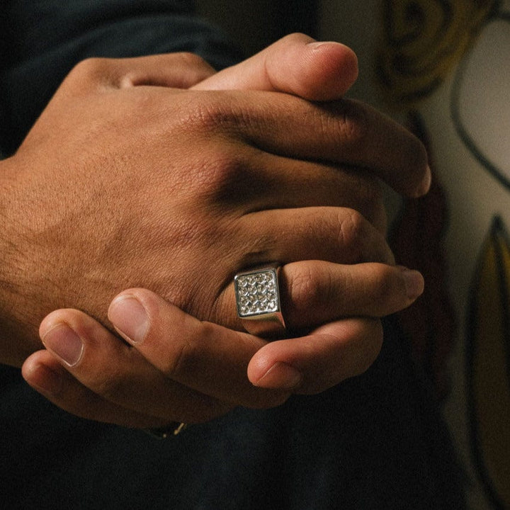 Iced Signet Ring | Premium Ring | GASPER.CO