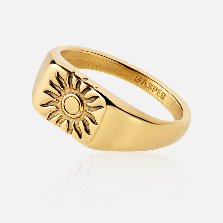 Sun Signet Ring in Gold