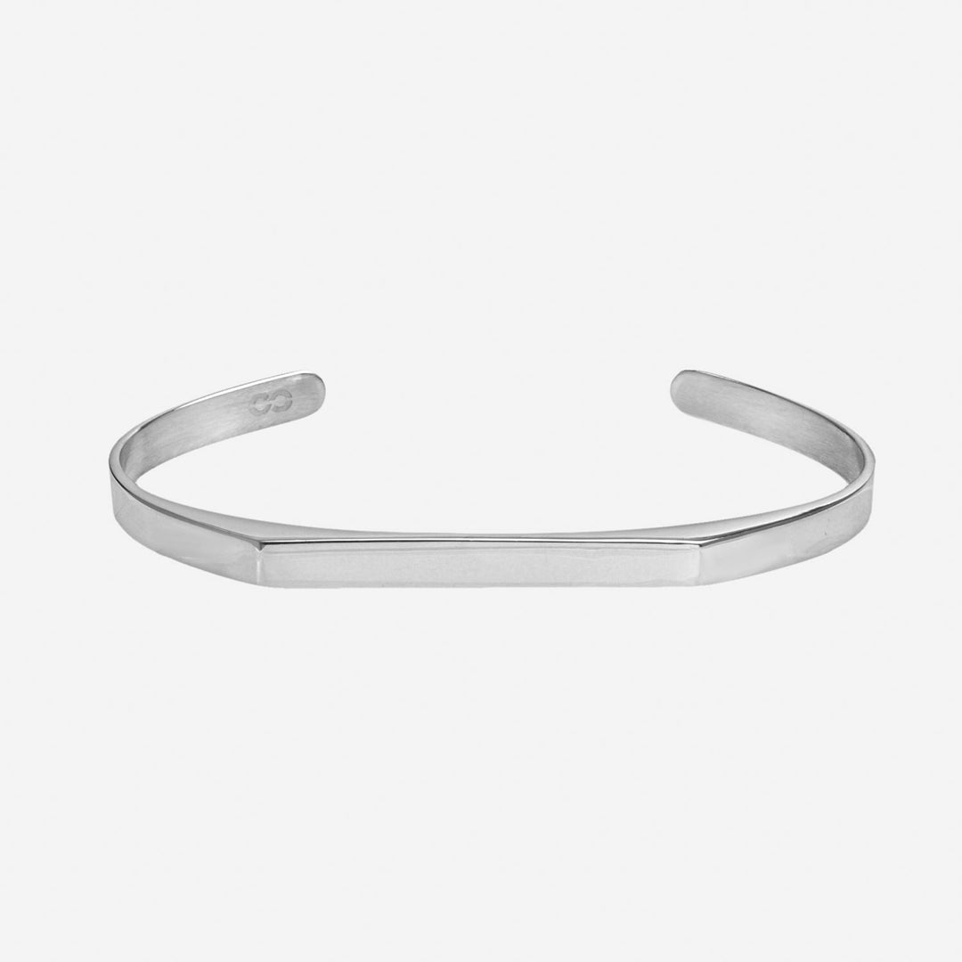Minimal signet cuff