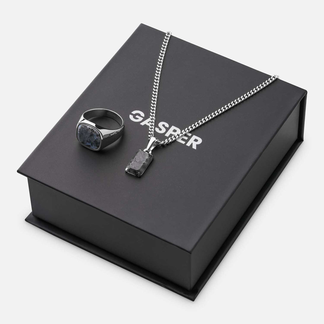 Void + Ring Gift Set (BLACK SPECTROLITE)